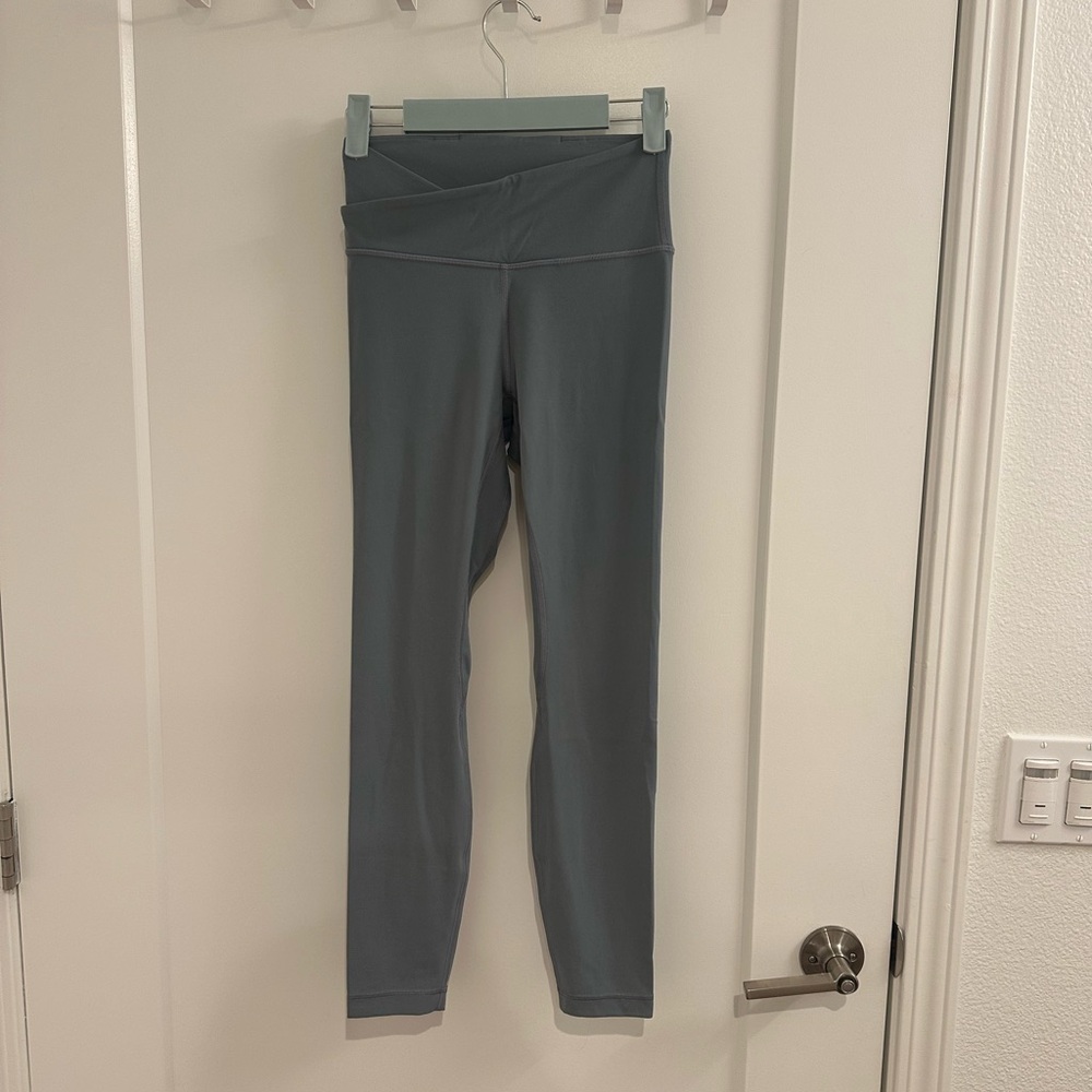 Lululemon Asymmetrical Align Pant